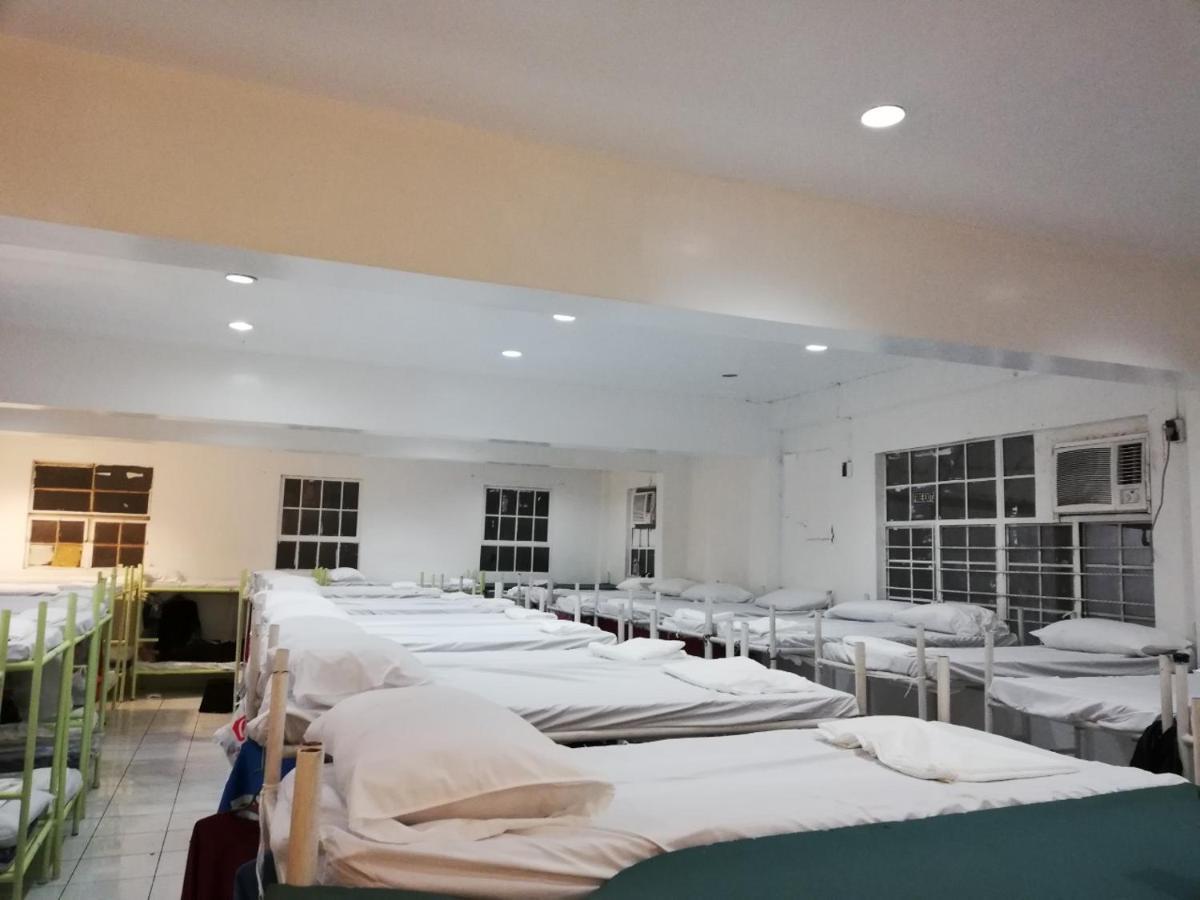 ดอร์มิเทล.พีเอช เอร์มิตา Hostel มะนิลา ภายนอก รูปภาพ